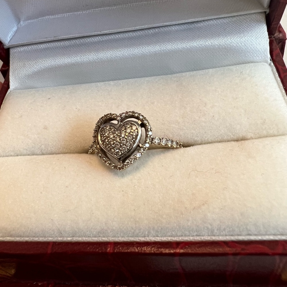 Diamond ring - Picture 16 of 16